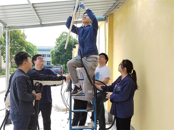 修建車棚解難題 新人支援效率高4采用.jpg